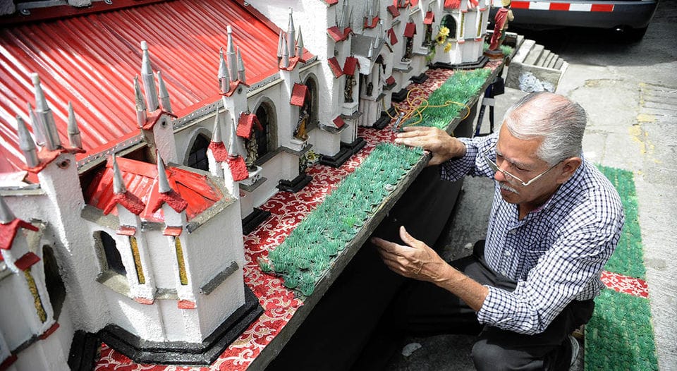 Un maquetista de Récord Guinness