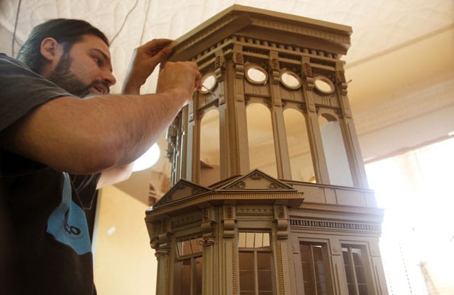 Las maquetas de cartón de Daniel Agdag