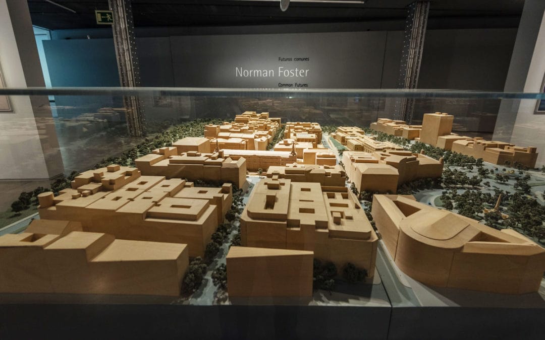 Pasado y futuro en las maquetas de Norman Foster